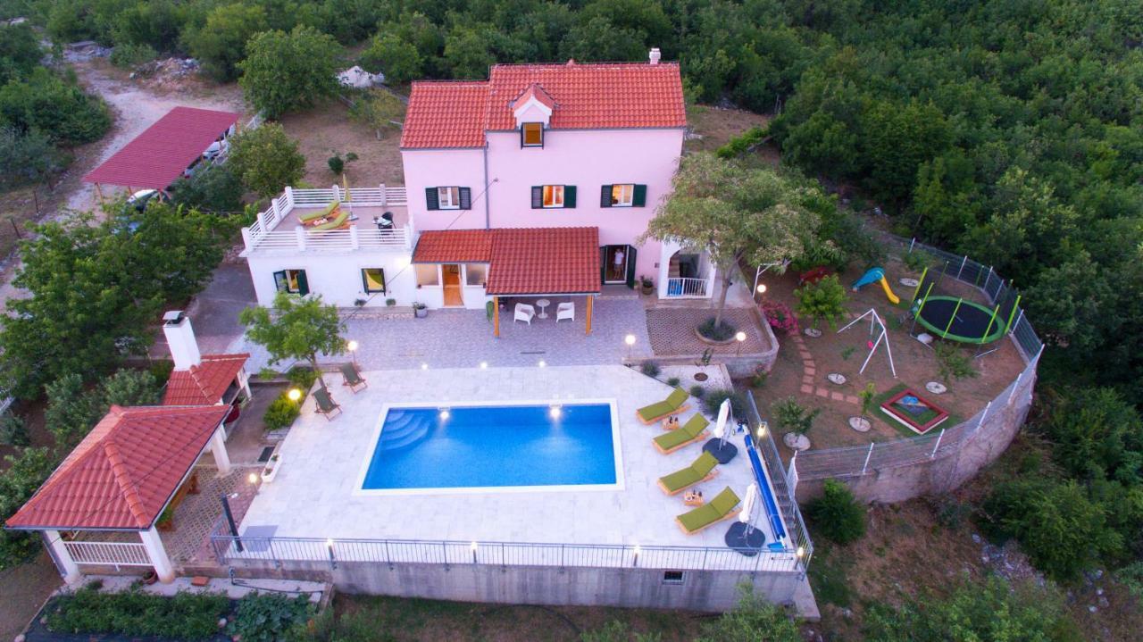 Holiday Home Koprivno 外观 照片